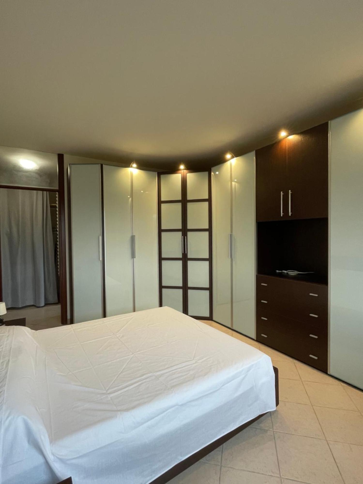 Pm 2 Via De Gasperi Guest House Роццано Екстер'єр фото